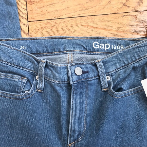 NWT Gap Mid Rise Skinny Jeans 26 Short/2P - Picture 4 of 5
